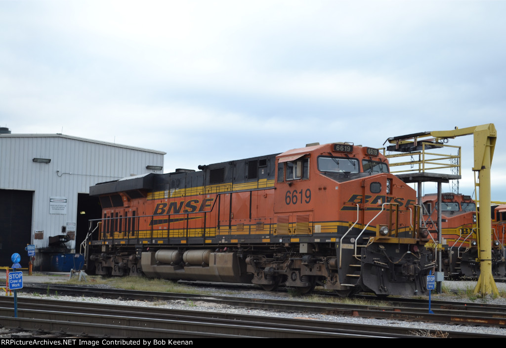 BNSF 6619